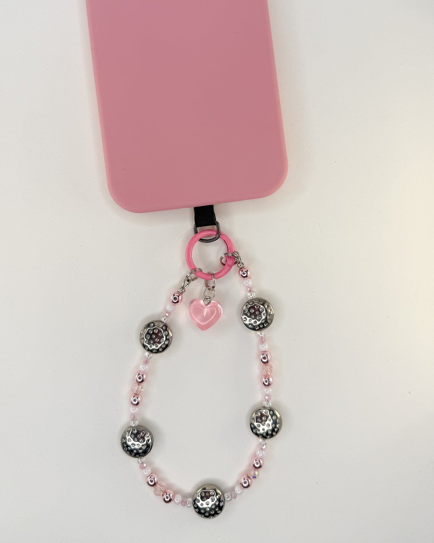 🍓 Strawberries & Cream Phone Chain