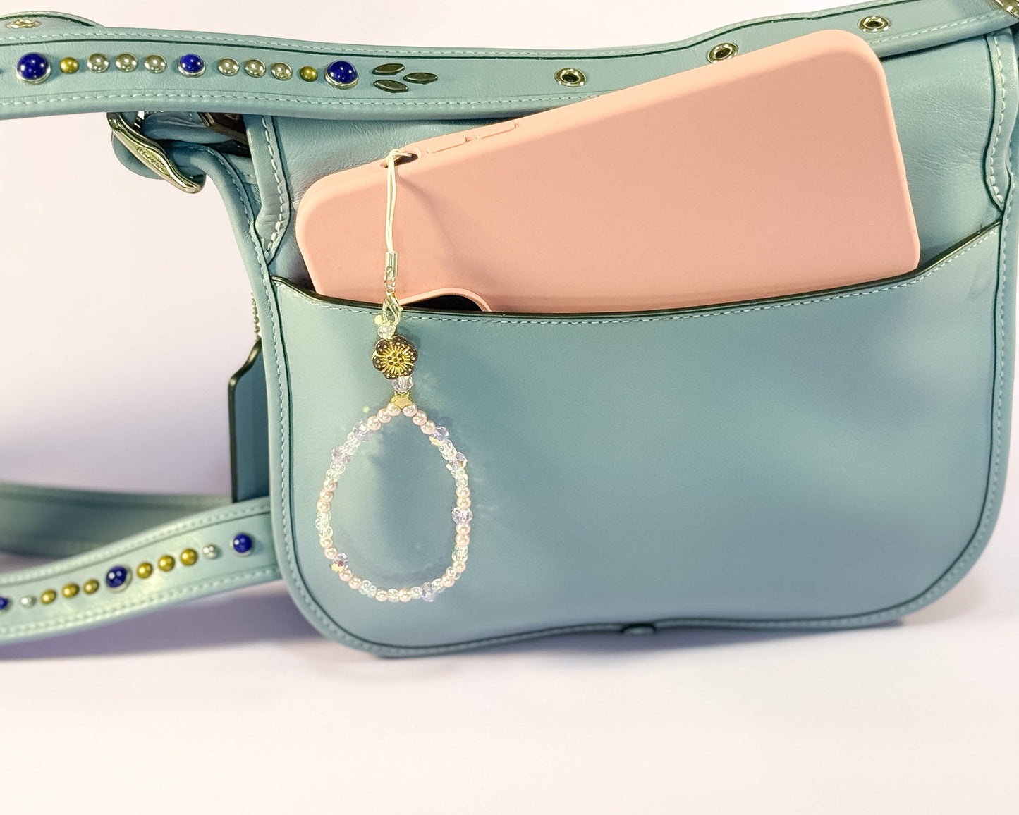🪻 Sugar Bloom Phone Charm